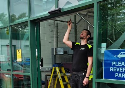 Automatic Sliding Door Planned Preventative Maintenance – Pioneer Business Park, Yarnton, Oxford